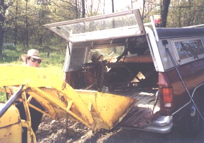 Copyright ©2001 Fiasco Farms - Mama helpin with the plow.